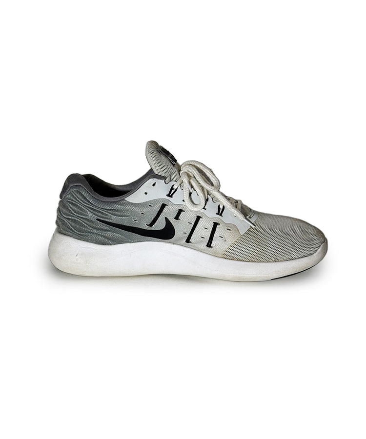 Nike lunarstelos