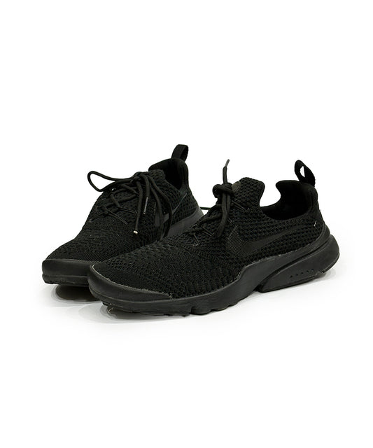 NIKE Presto Fly