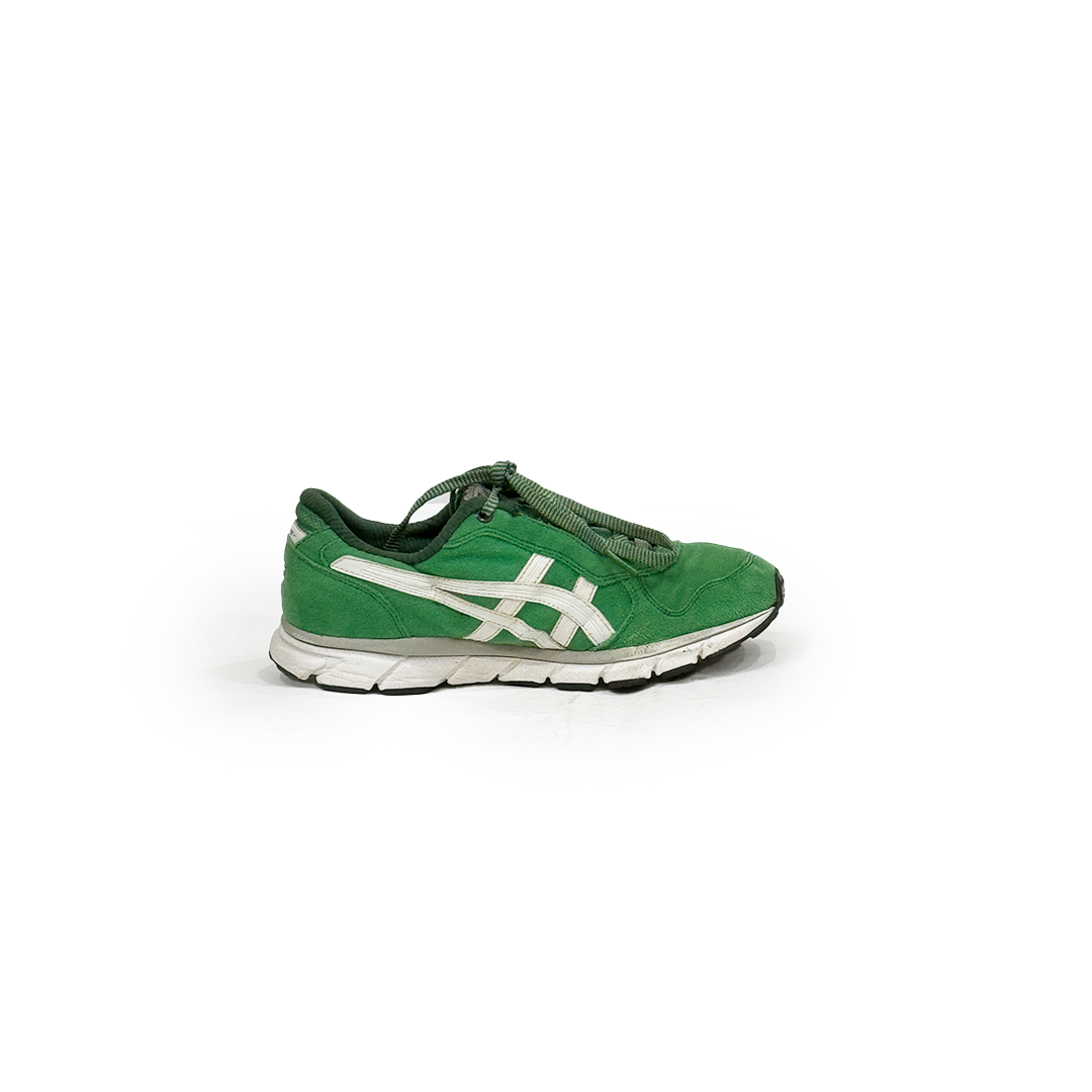 ASICS ULTIMATE 81