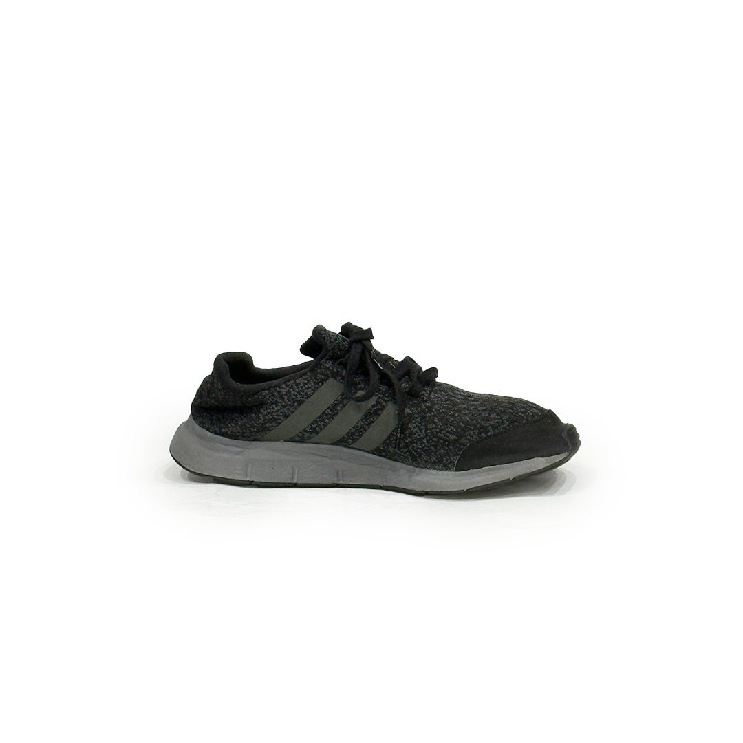 Adidas EOV74 Shoes