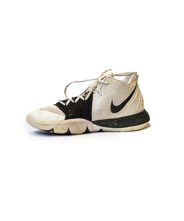 Nike Kyrie 5